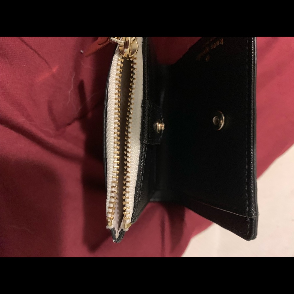Kate Spade Wallet - Picture 6 of 7